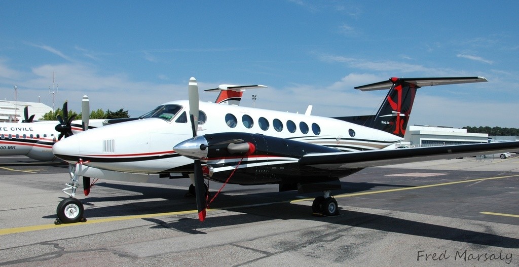 Beech 350