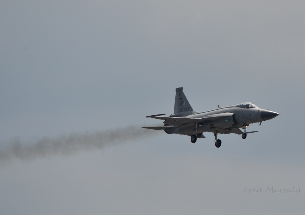 JF17