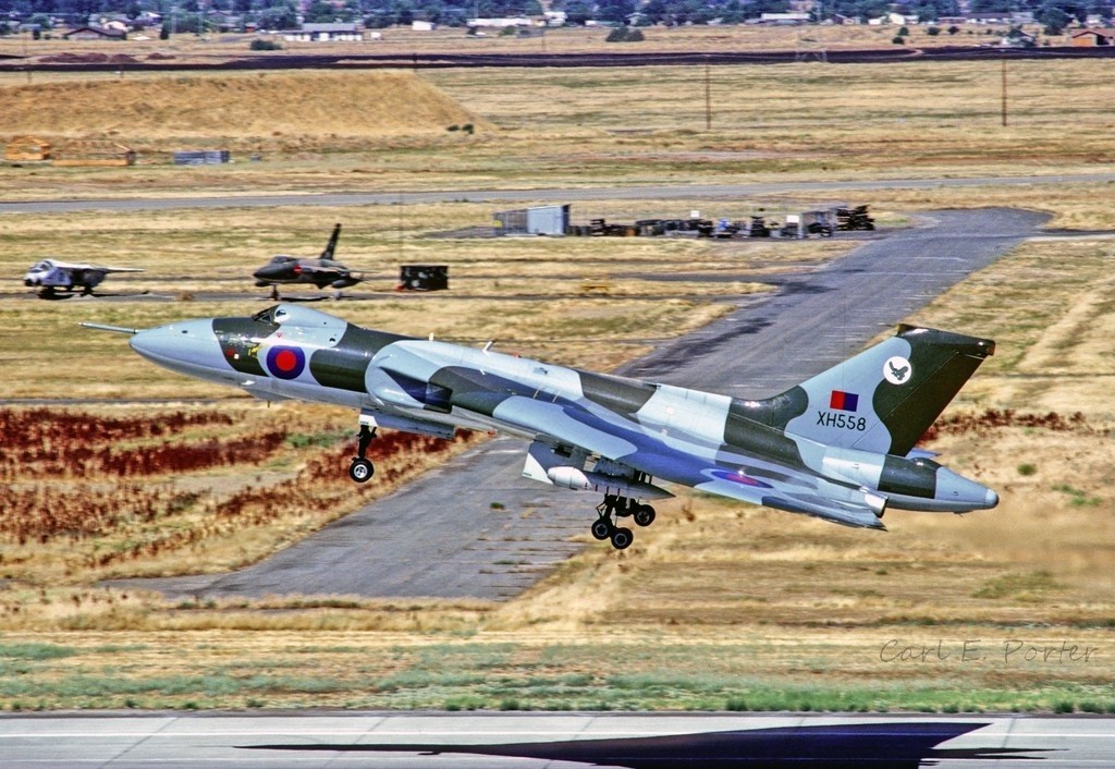 Vulcan B 2MRR, XH558, No. 27 Sqdn, McClellan AFB, Jul 81 (Carl E. Porter)