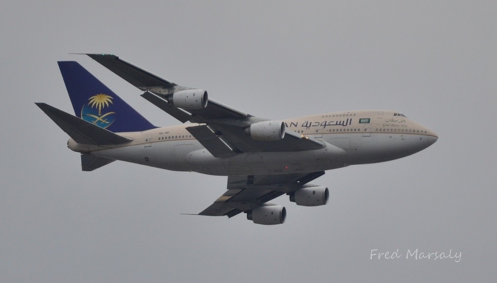 747SP Saudia (HZ AIF - LBG avril 2012)