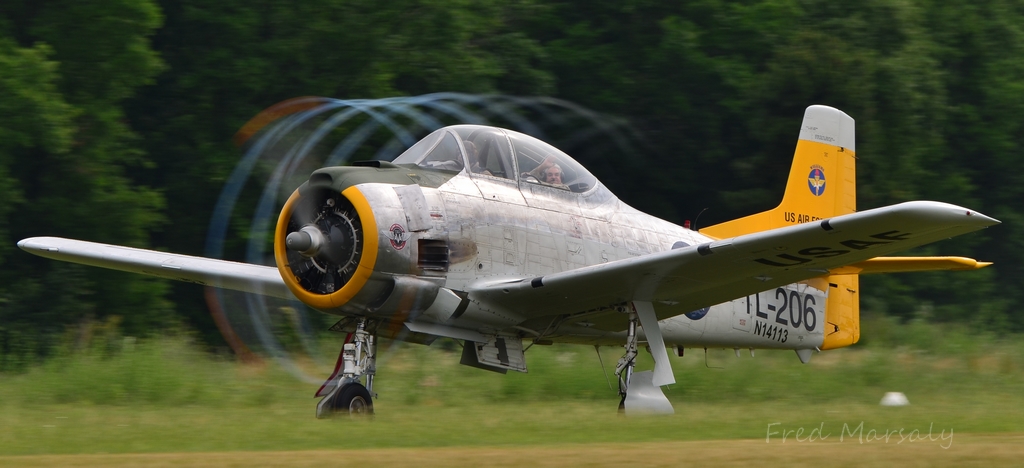 North American T28 Meeting de La Ferté Alais 2019 